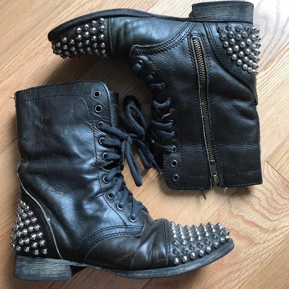 Steve Madden Black Studded Combat Boots Size 6